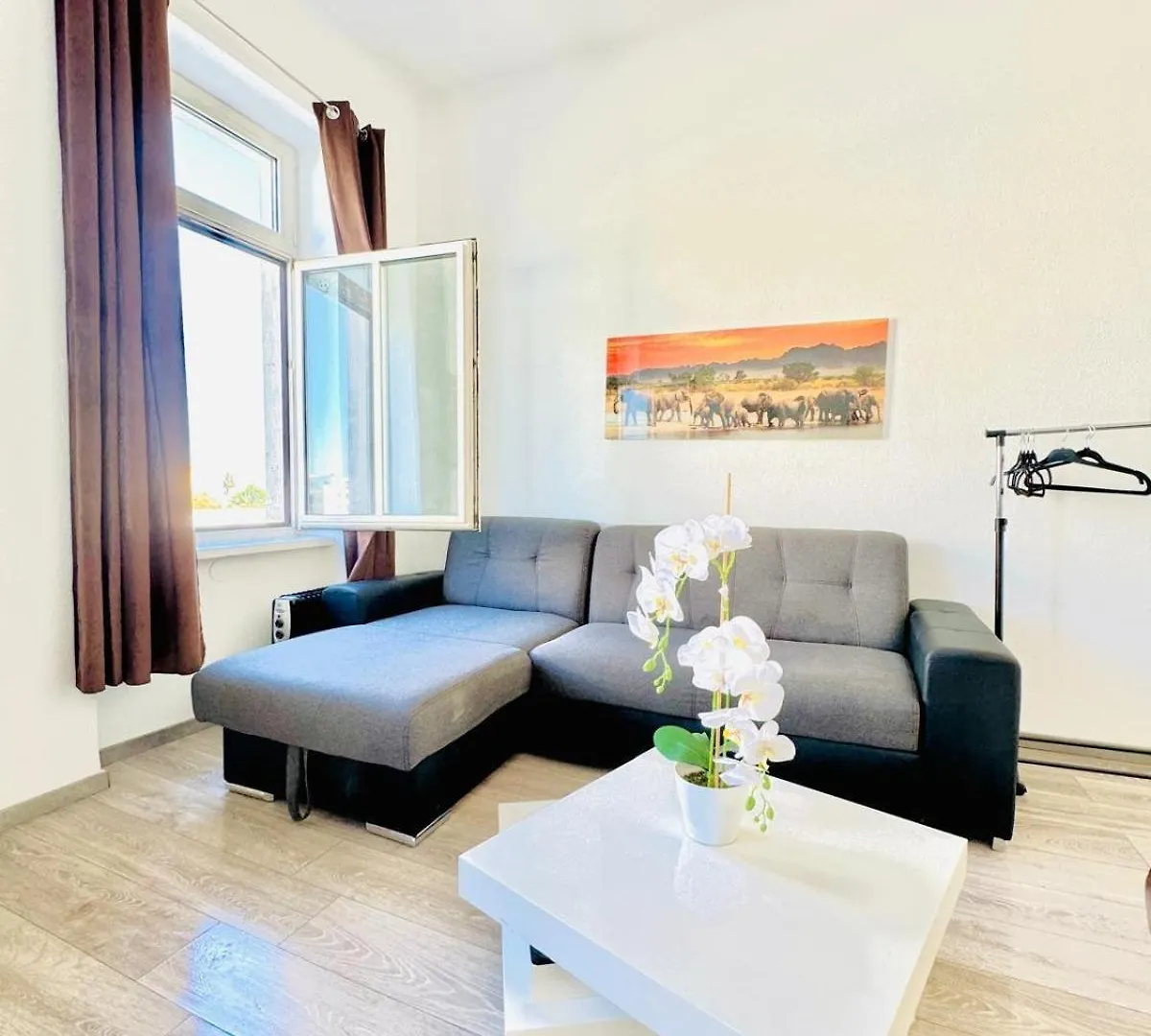 Comfy Studio Apt For Up To 3P, 10Min To Fac Platz Vienna Apartment