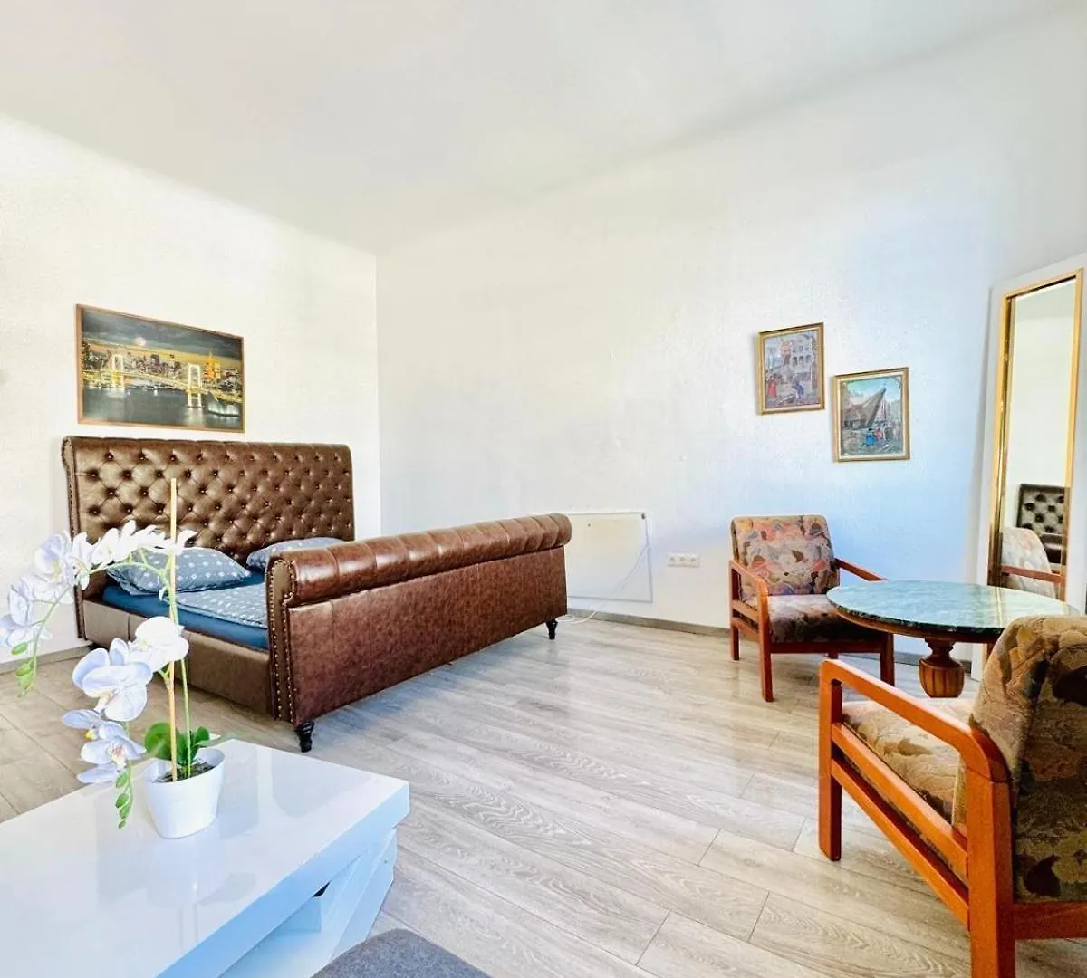 Comfy Studio Apt For Up To 3P, 10Min To Fac Platz contacts